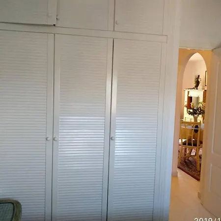 Apartamento Estupendo En Primera Linea De Playa Y Con Vistas Al Mar *