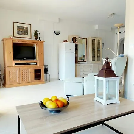 Estupendo En Primera Linea De Playa Y Con Vistas Al Mar * Dénia