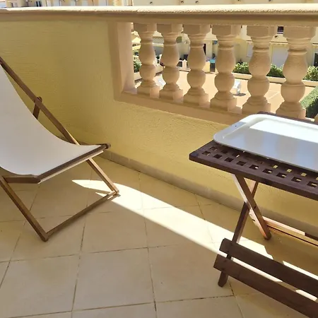 Estupendo En Primera Linea De Playa Y Con Vistas Al Mar Апартаменты *