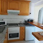 Apartman Estupendo En Primera Linea De Playa Y Con Vistas Al Mar *