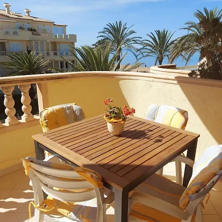 Estupendo En Primera Linea De Playa Y Con Vistas Al Mar Denia