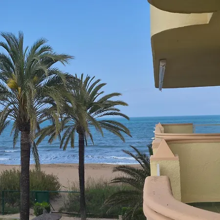 Apartman Estupendo En Primera Linea De Playa Y Con Vistas Al Mar