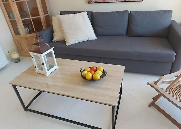 Estupendo En Primera Linea De Playa Y Con Vistas Al Mar Appartement *